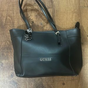 Guess hand purse!